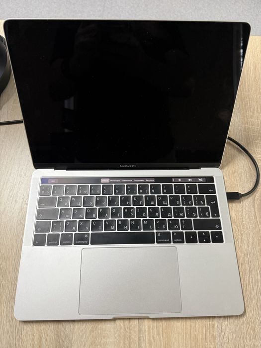 MacBookPro без дисплея