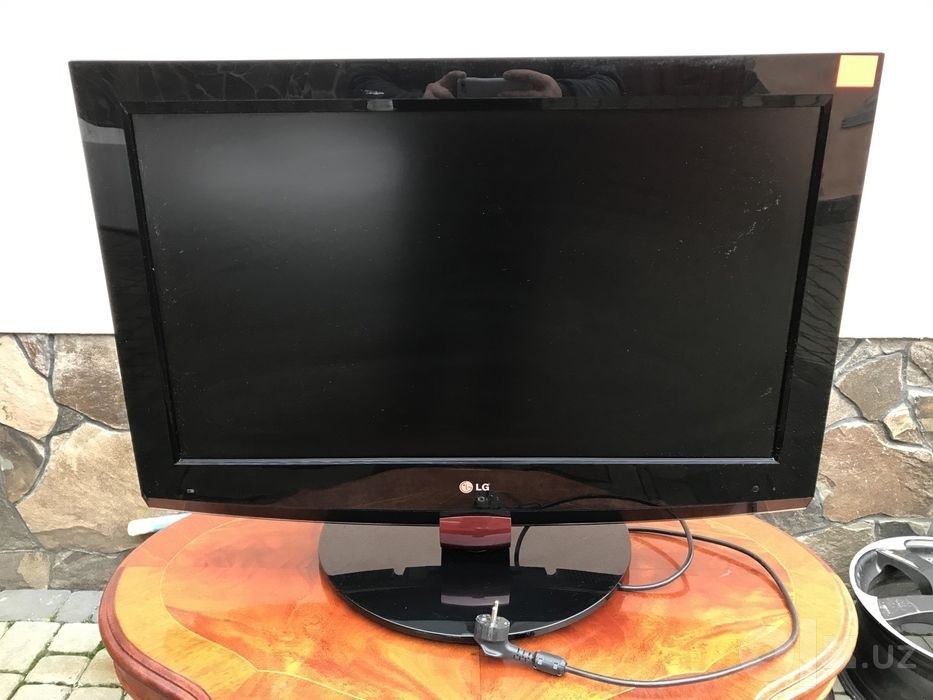 Продам телевизор LG ,32 диагональю производство Корея