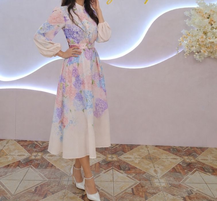 Продам платье женское.