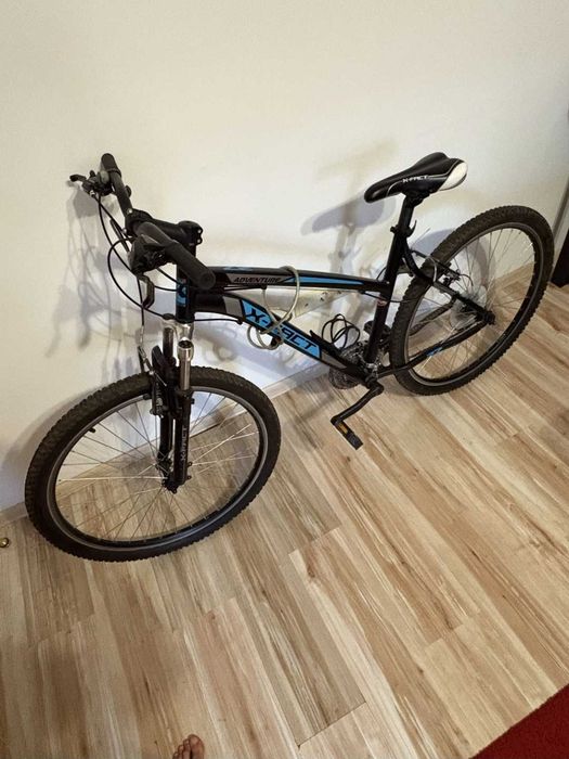 Pachet 2 Biciclete MTB (26" și 27.5") + Suport Auto THULE pe carlig