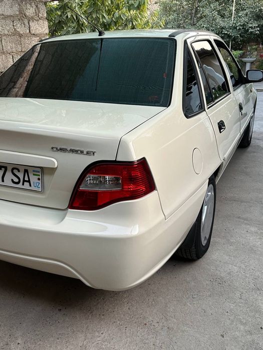 nexia 2 сотилади холати зор, нархини келишамиз, аккуратно хайдалган