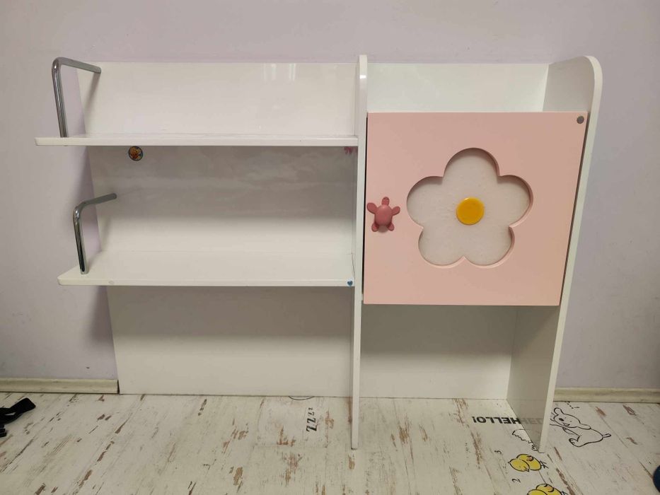 Ученическо бюро с надстройка