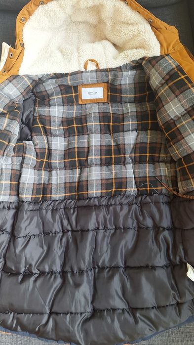 Зимно яке за момче Reserved 140 см