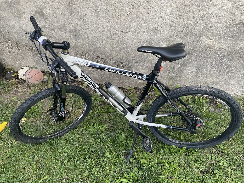 Vând bicicletă DHS CHALLLENGE 480 aluminiu, schimbătoare shimano acera