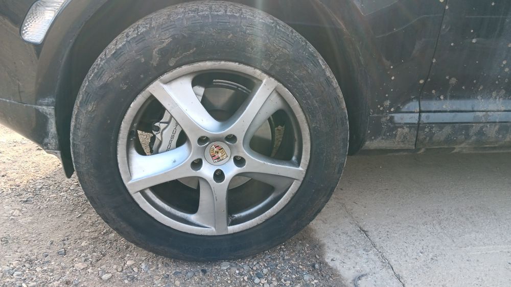 Porsche Cayenne 4.5 B V8,340 к.с. , 10 броя на части