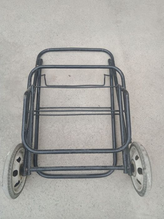 тележка сотилади 200мин ками бор