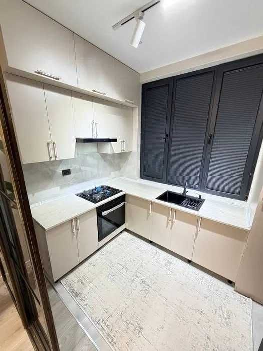 Яккасарайский район ор-р Шота-Руставели 3x ком ID04