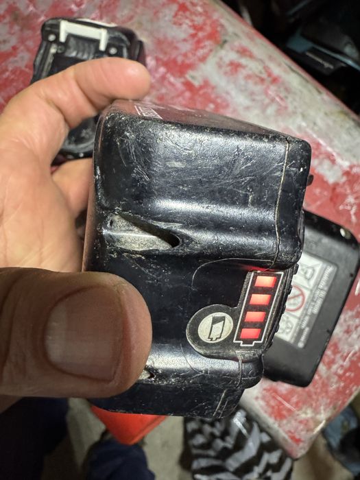 Baterii Makita 18v-5ah