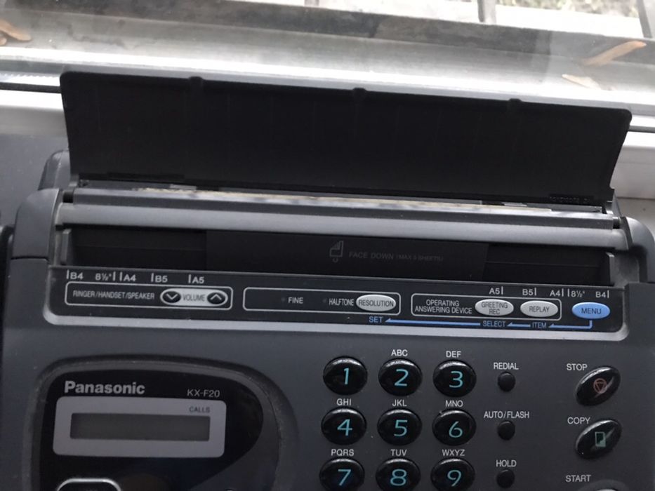 Продам факс Panasonic