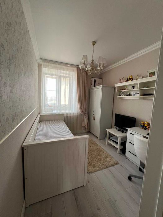 Продам 3 ком квартира РН 19 мкр