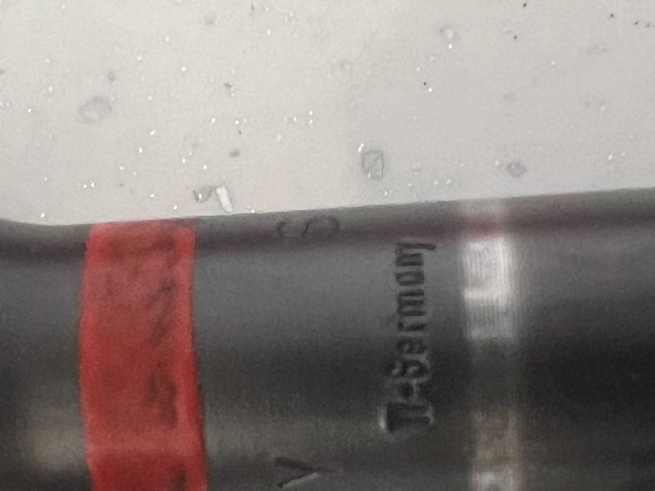 Свредел  на марката HILTI