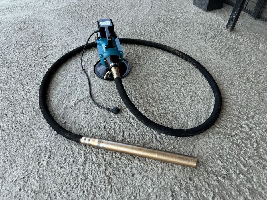 Глубинный вибратор по бетону RICHDA 4 метра