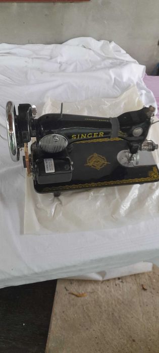 masina de cusut Singer
