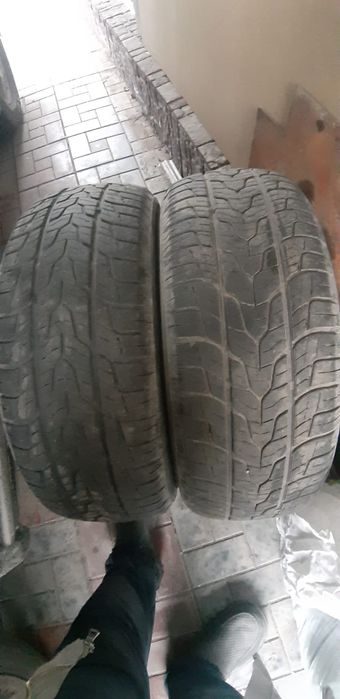 Продам комплект летних шин