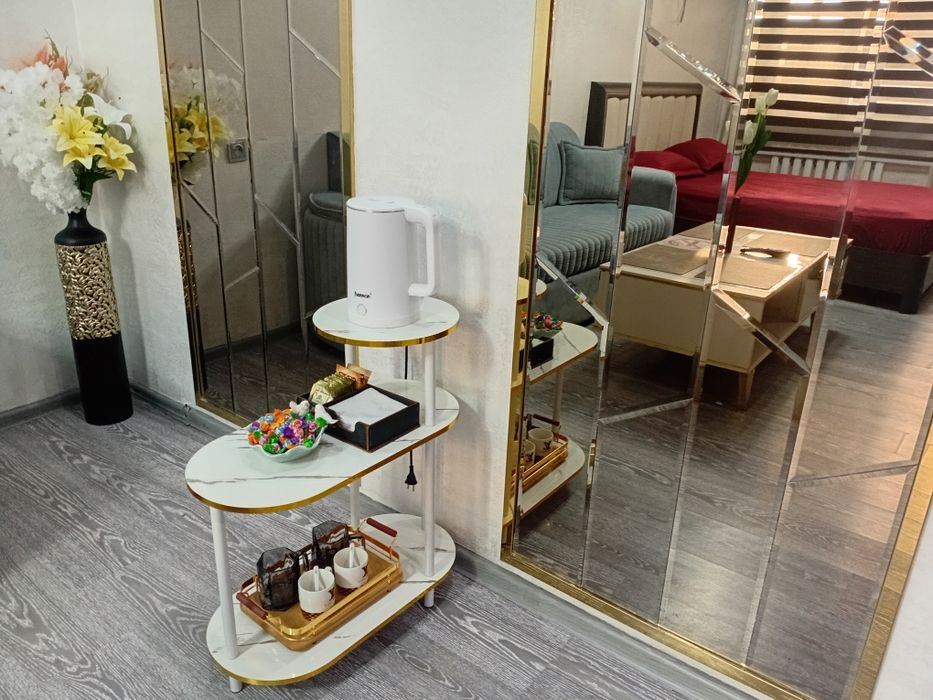 Вип квартира  Универсам