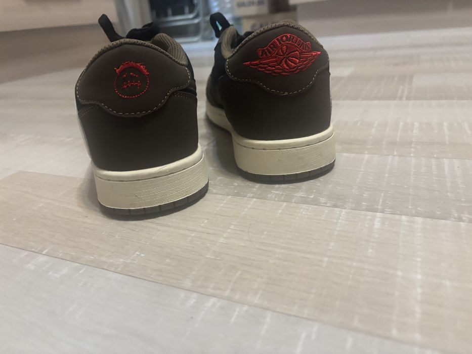 Travis Scott x Air Jordan 1 Low Cactus Jack