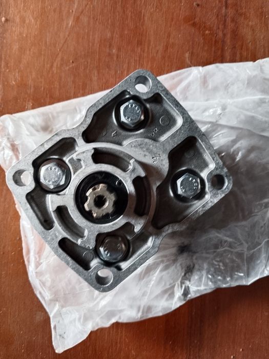 Запчасти на МТЗ и газ6608