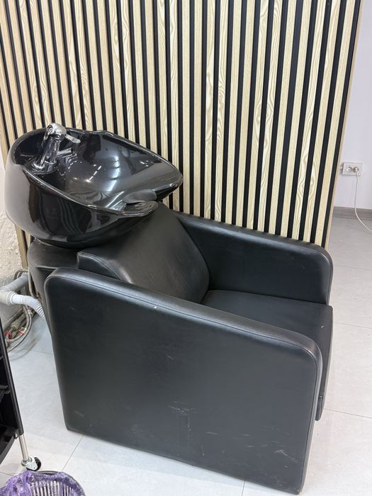 Мойка для головы. Мебель для салона