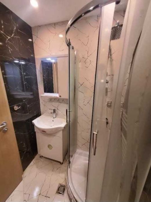 Дава се под наем Тристаен апартамент в София, Младост 4 - 130 кв.м за 765 € - Снимка #8