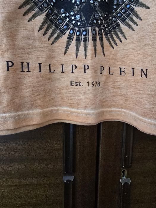 Оригинална тенисkа на Philip Plein