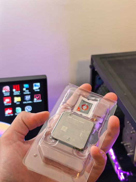 Процесор AMD Athlon 3000G