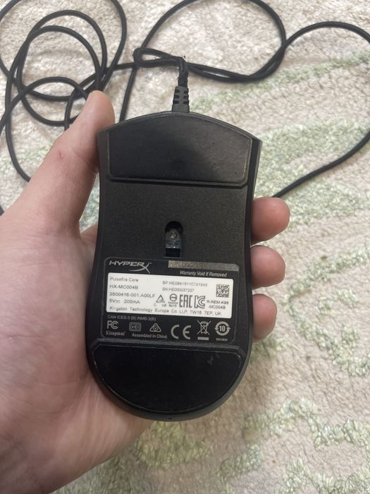 Черная игровая мышь Hyper X