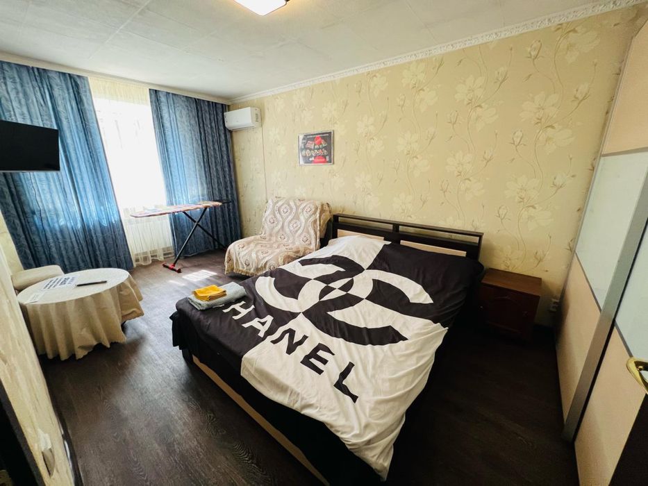 • Аренда квартир ПОСУТОЧНО