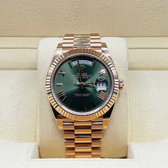 Чисто нови Часовници Rolex , Invicta , Seiko 5