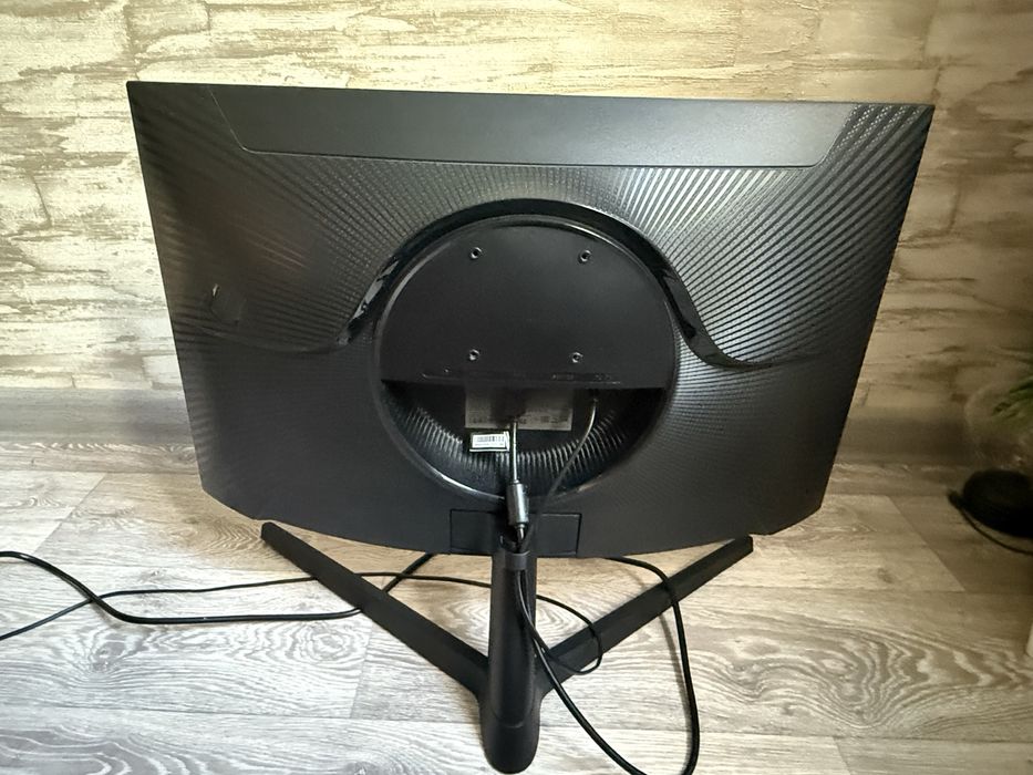 Монитор Samsung Odyssey