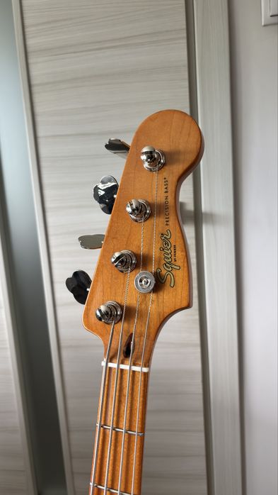 SQUIER Classic Vibe Late 50s Precision Bass Sunburst