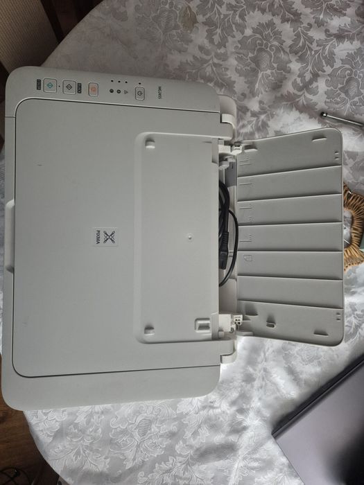 Imprimanta color + scanner