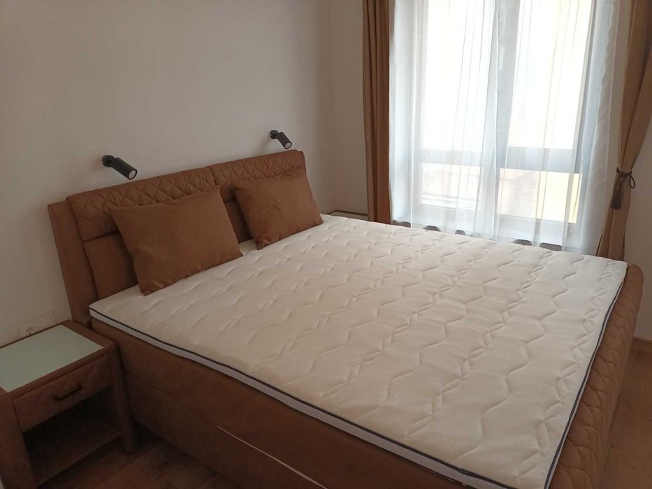 Дава се под наем Тристаен апартамент в София, Изток - 80 кв.м за 739.5 € - Снимка #4