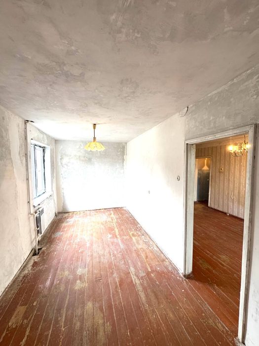 Октяабирь Риводж 2х Прадаётся можно через банк 2этаж