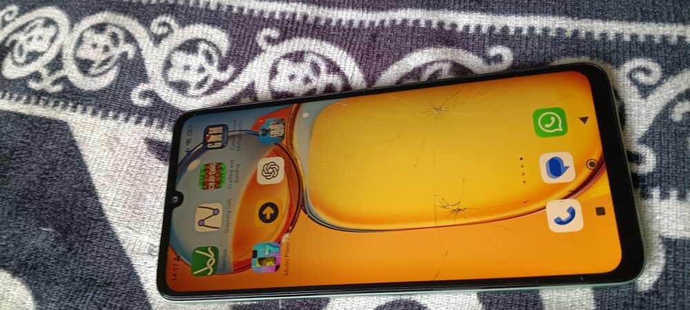 Redmi 13c 8/256 гб