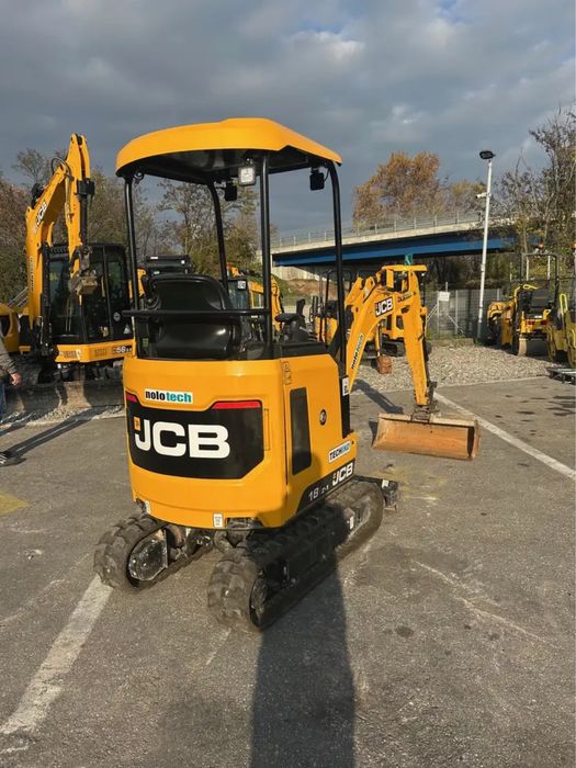 Мини багер JCB 18Z-1