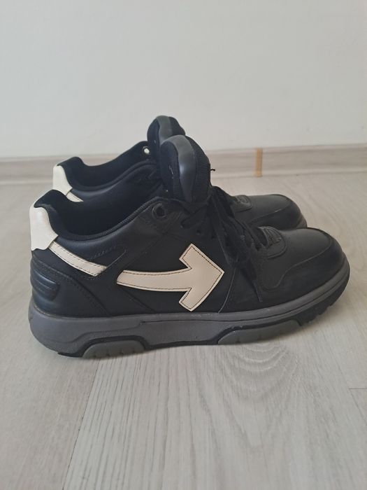 Adidasi Out Of Office Rep