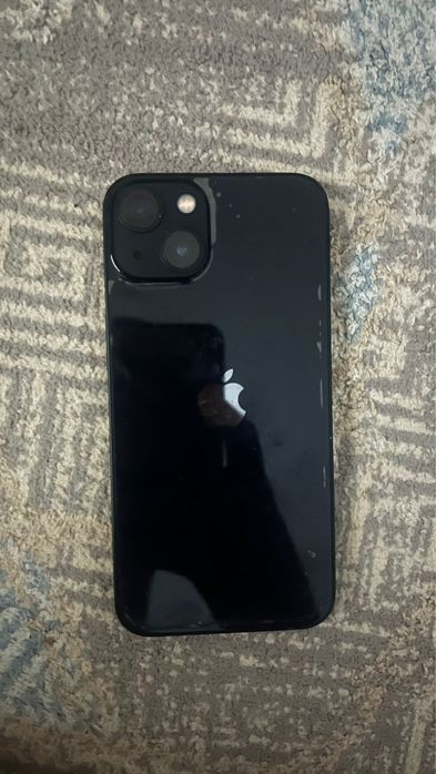 Продам Айфон 13 128г