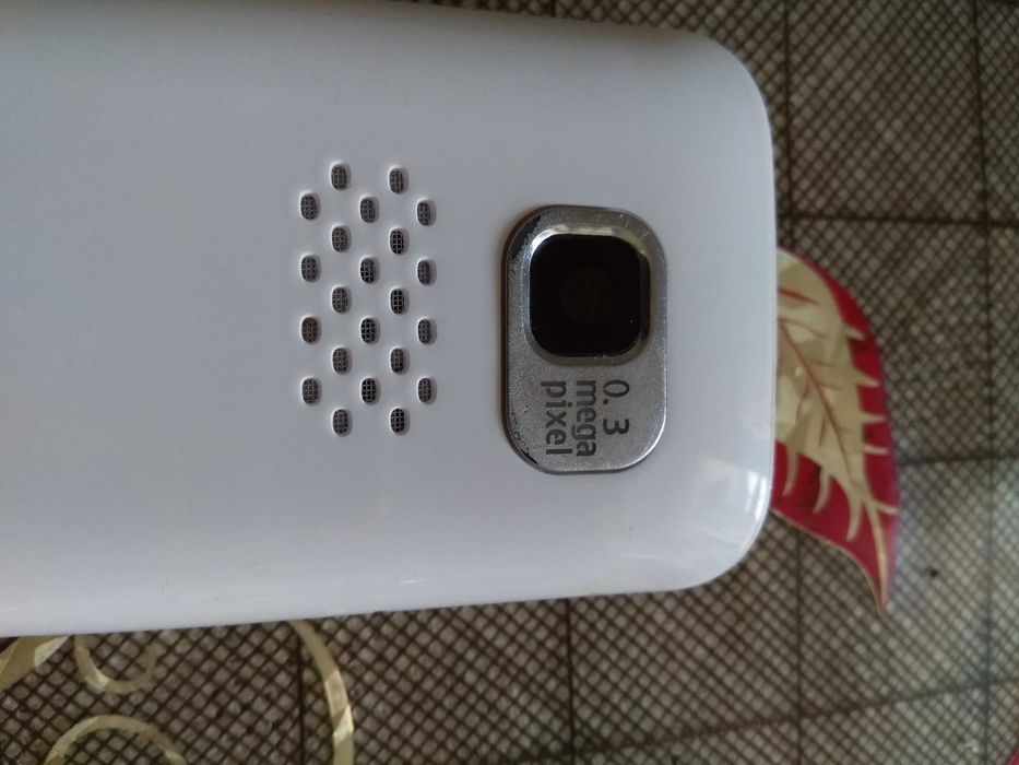 Продам сотовый телефон S10