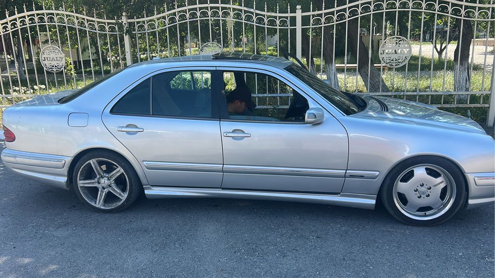 Продам AMG диски с резиной