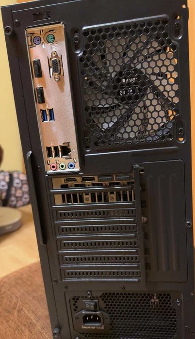 PC Gaming Serioux Powered by ASUS i5-14600K RTX 5060 8GB 32GB DDR5 SSD 1TB