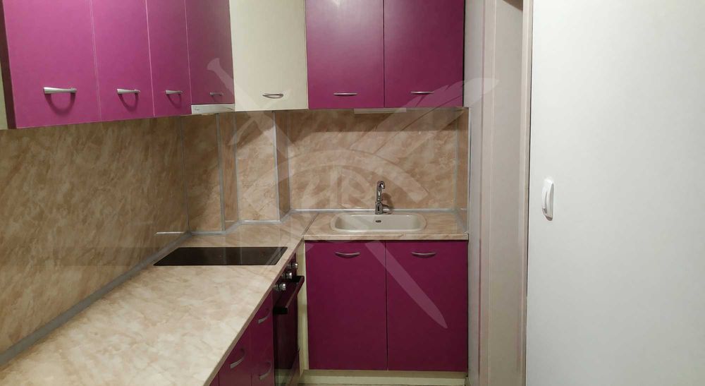 Двустаен апартамент - кв. Тракия - 1477131