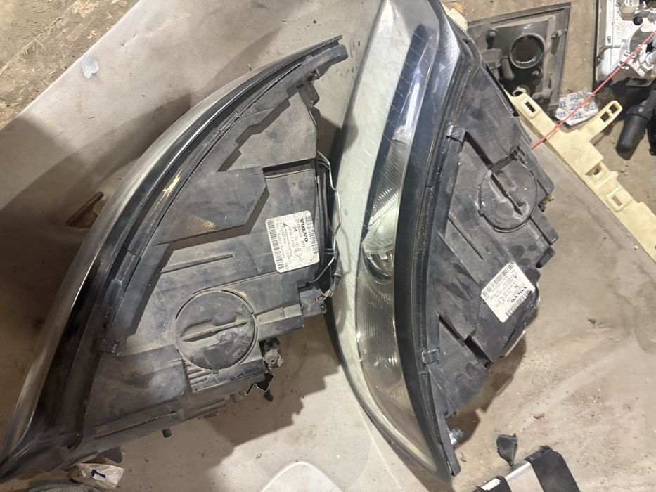 Volvo v50 face Фарове