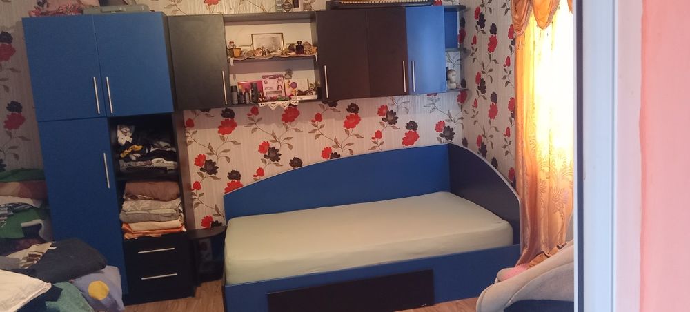 Vând mobeilier camera băiat