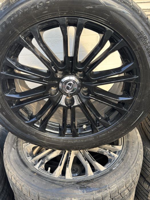 Диски с шинами в комплекте