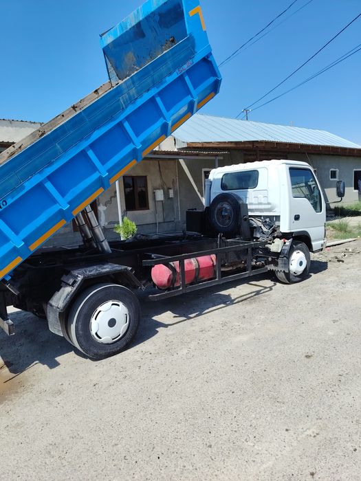 Isuzu samasival 2012