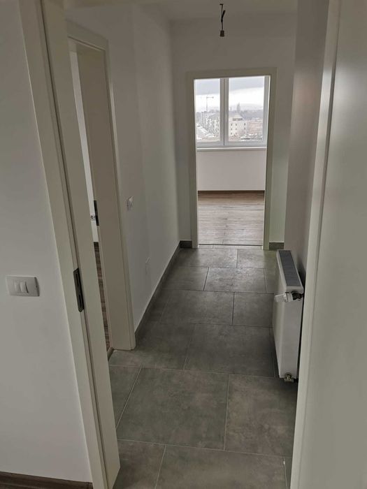 Apartament 3 camere , decomandat, Tractorul - Grandis Residence, NOU.
