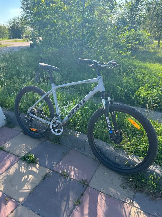 Продам велосипед Giant Rincon