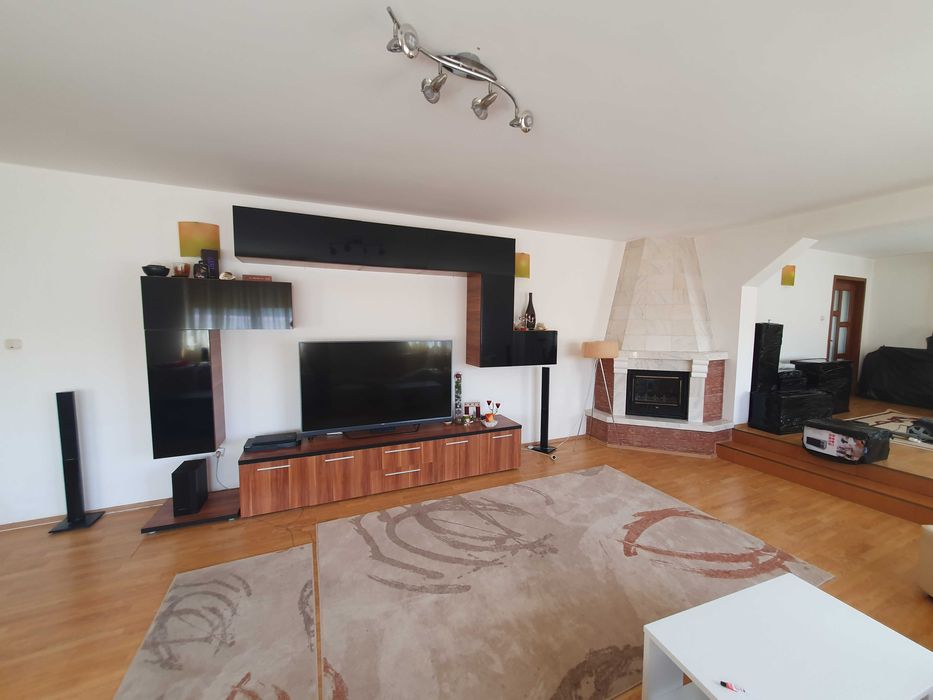 Vila Hemeius , suprafata 410mp construiti + teren 1350mp, mobilata