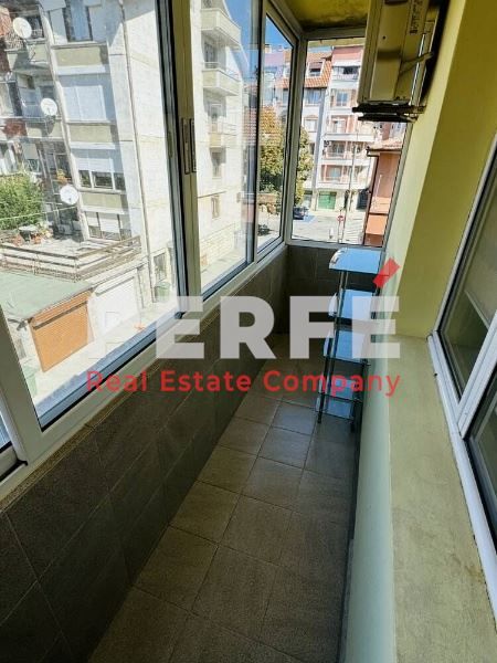 Дава се под наем Тристаен апартамент в Поморие - 95 кв.м за 459 € - Снимка #8