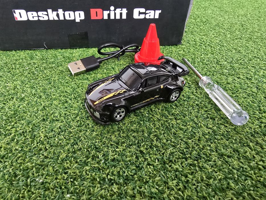 Porsche drift количка 1:64 дрифт радиоуправляема